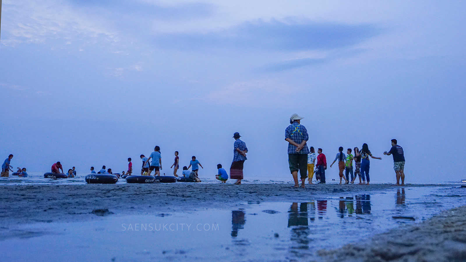 ห้องพักรายวันบางแสน ใกล้หาด